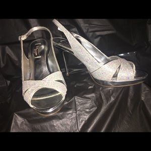 Super cute sparkly wedding heels